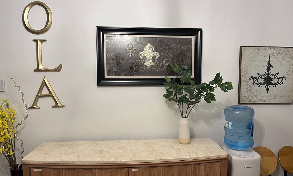 Hoffman Triangle House | 1 mile to DOWNTOWN