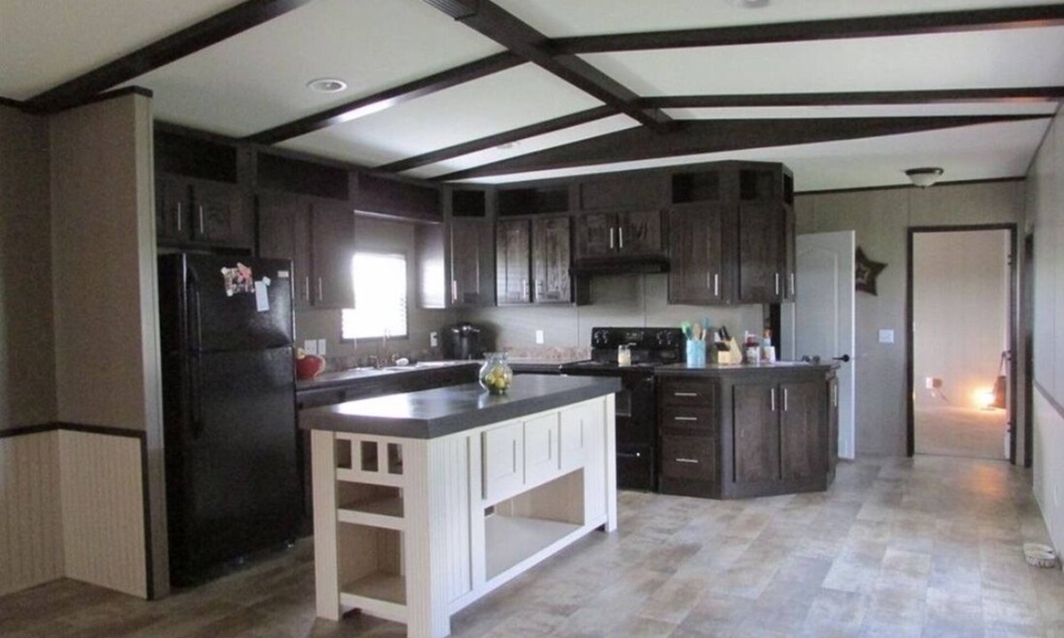 Beaumont House | 14 Acre Ranch Home near Refineries