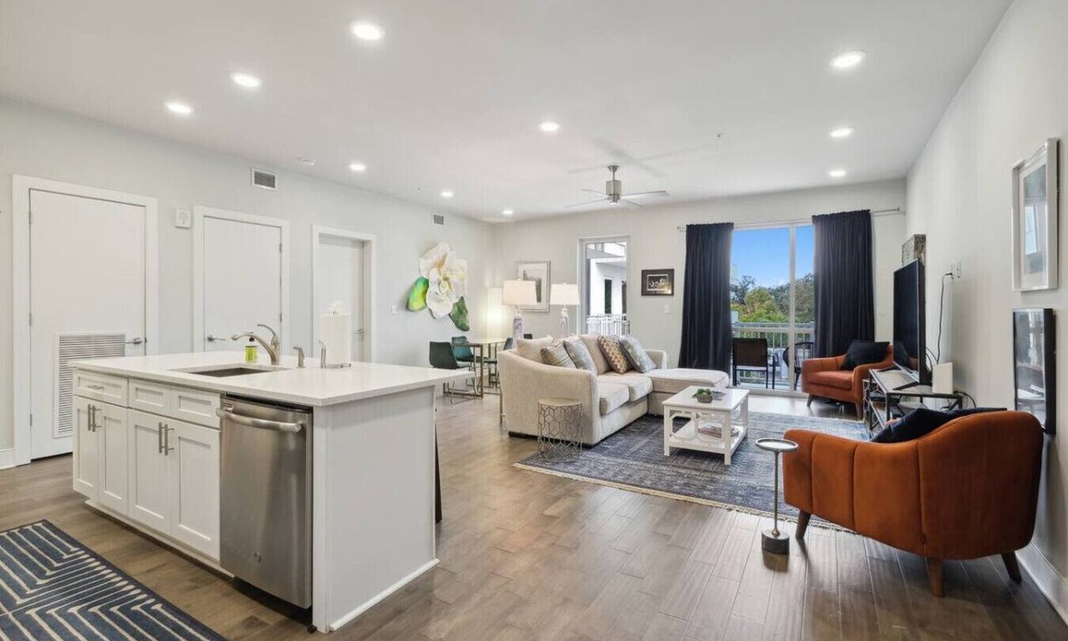 New Orleans Condo | 2 Bedroom Luxury Condo In Bywater New Orleans!