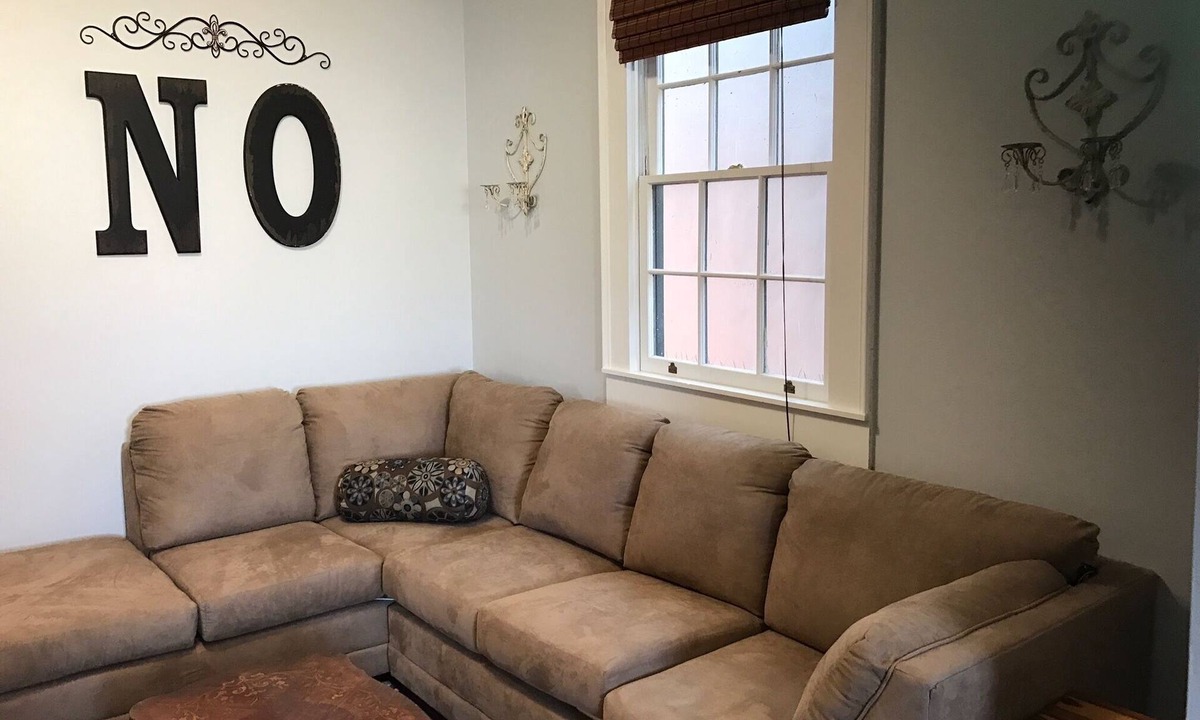 Faubourg Marigny Apartment | 2-bedroom upstairs apartment in charming New Orleans near French Quarter