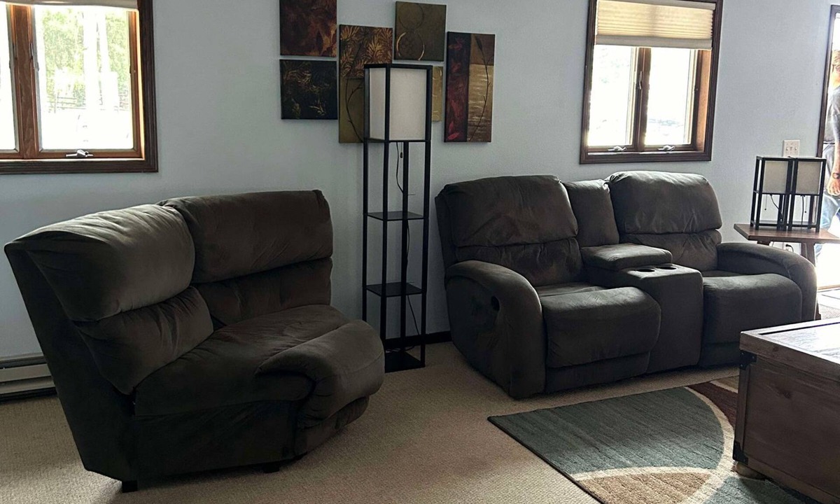 Gresham Condo | 3 Bedroom Condo w/Transportation to the NFL Draft 2025