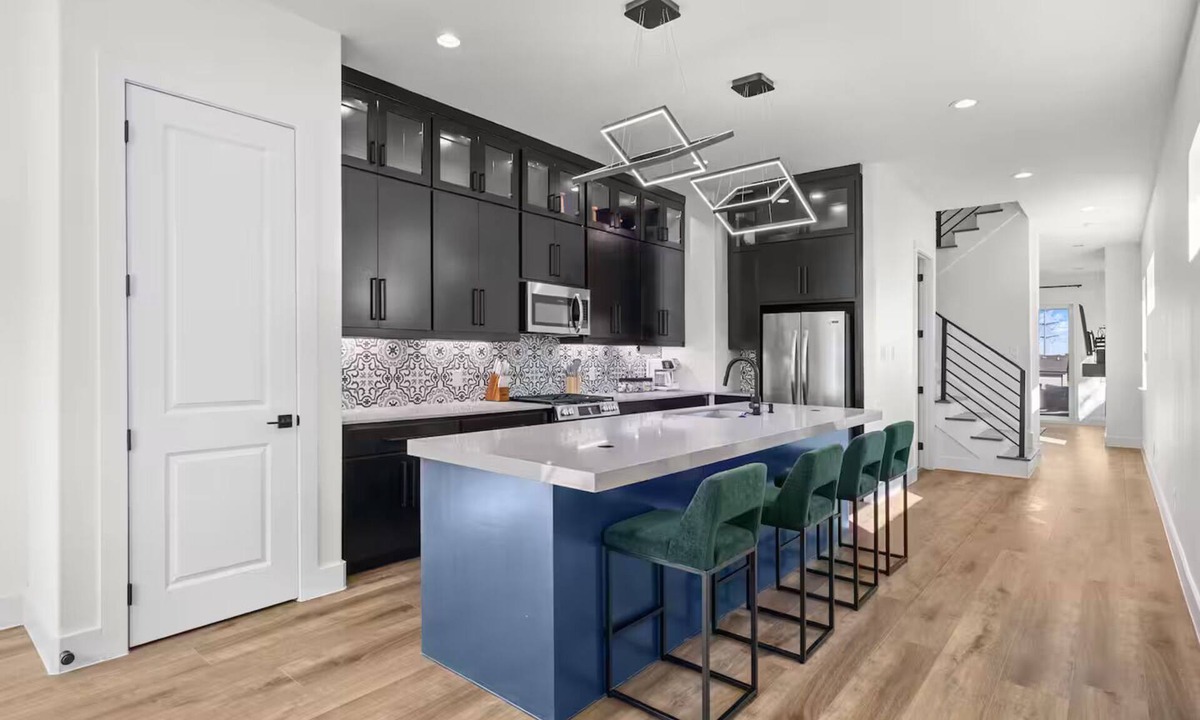 Cedar Crest House | 3-bedroom house in charming Dallas with cool AC and comfort