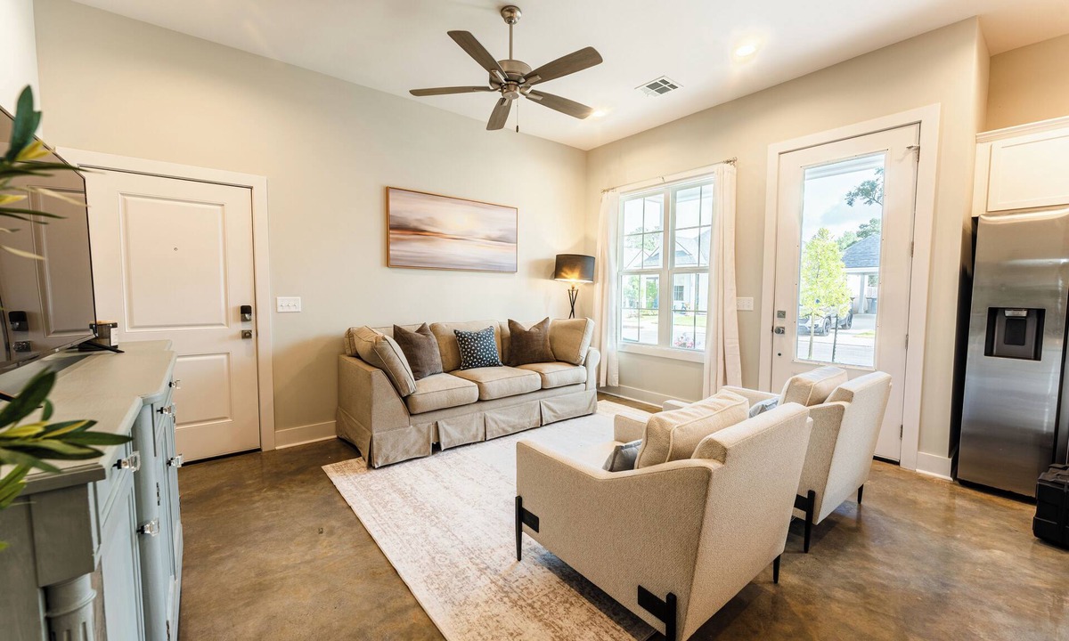 Youngsville House | 3 bedrooms - Gated Community Lafayette/Youngsville sport complex & hospitals