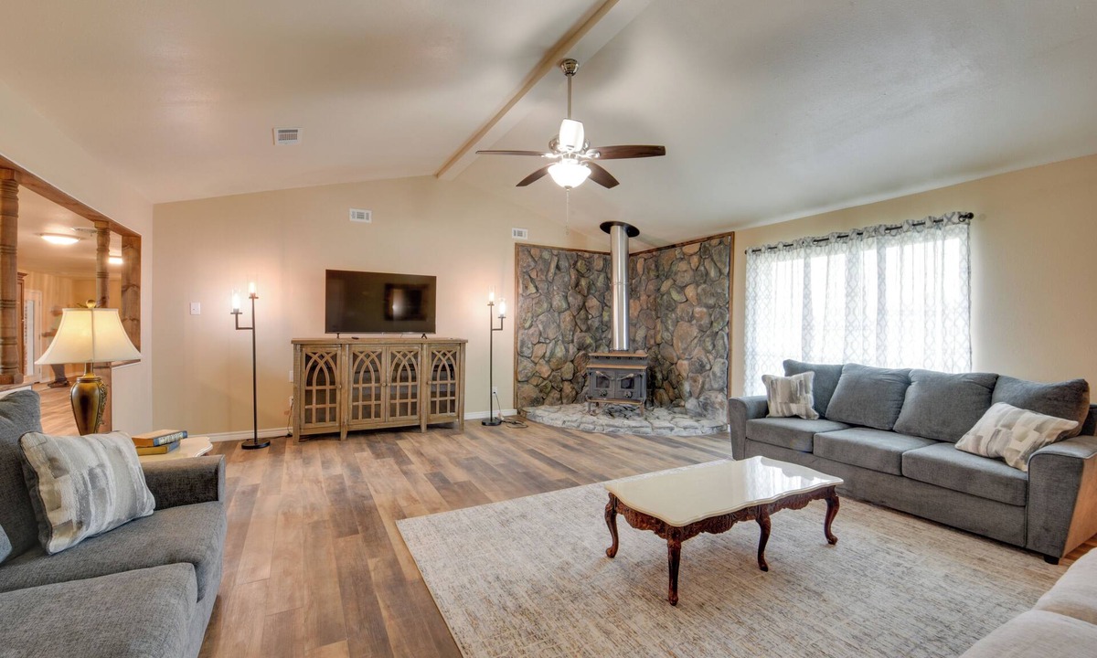 Westlake House | 3 Mi to Lake Charles: Family Home in Louisiana!