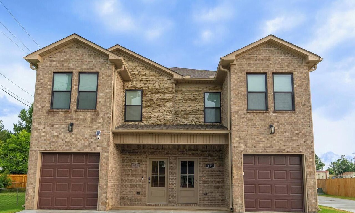 Jacksonville House | 3BR Corporate & Midterm Housing — Jacksonville, Near LRAFB