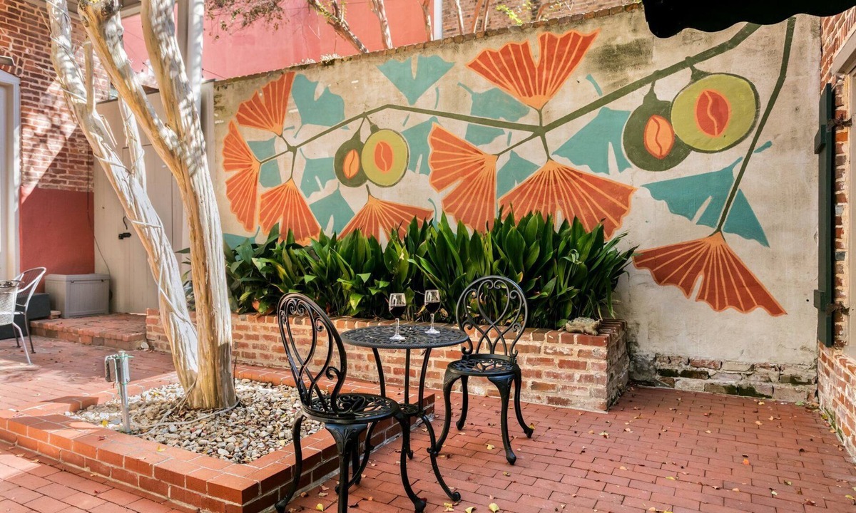 Natchez Condo | 610 Franklin: Downstairs | 2/2 | Heart of Downtown | Pet Friendly w/fee