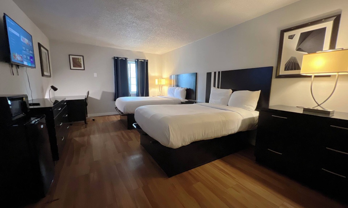 Lafayette Bed & Breakfast | Affordable Luxury Studio With 2 Beds
