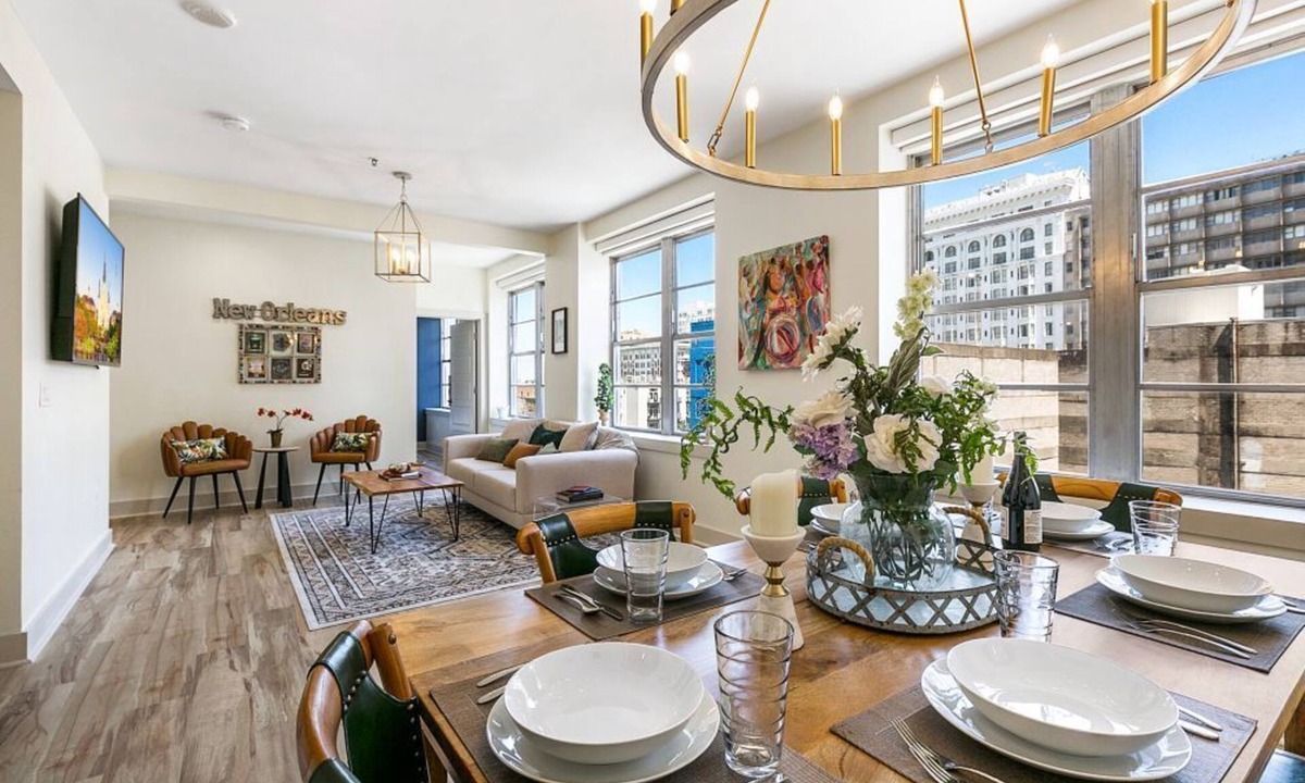 Central Business District Hotel | Amazing 3-Bedroom Luxury Condo Just Steps to the French Quarter