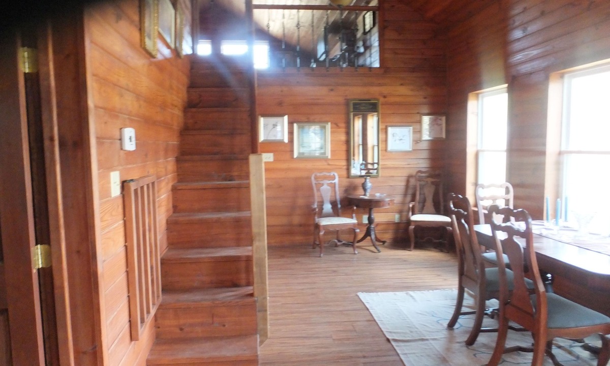 Barksdale Cabin | Ambush Hill Ranch, Remote With Running Creek, Canyons, Cliffs, End Of The Road