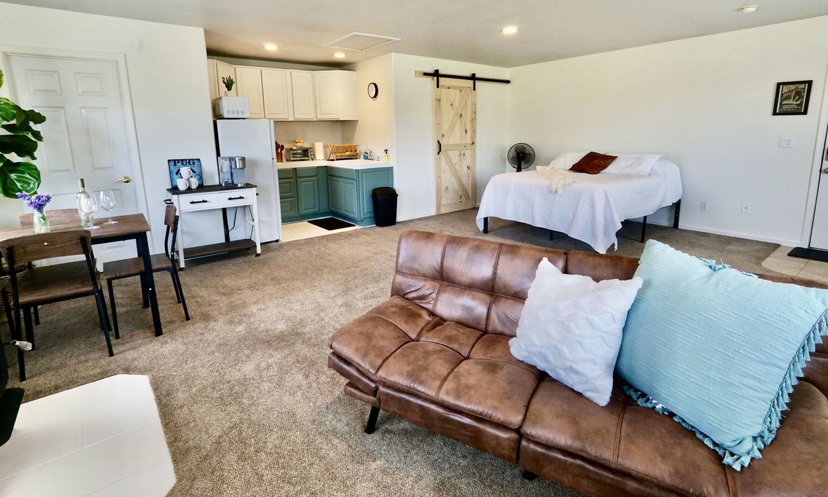 Applegate Apartment | Applegate getaway