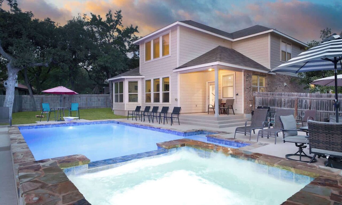 San Antonio House | Arcade, Billiards with a non heated Pool Two master suites