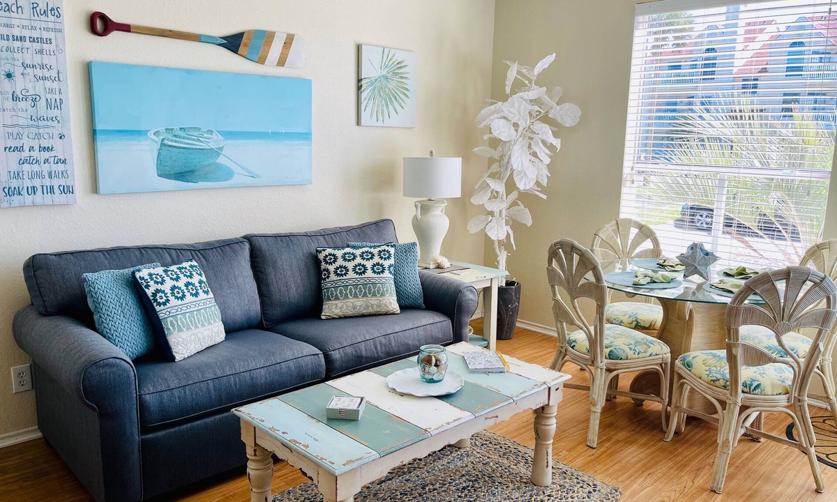 Corpus Christi Condo | "Avalon" ~ a splendid resort-style 1st-floor Beach Club condo!
