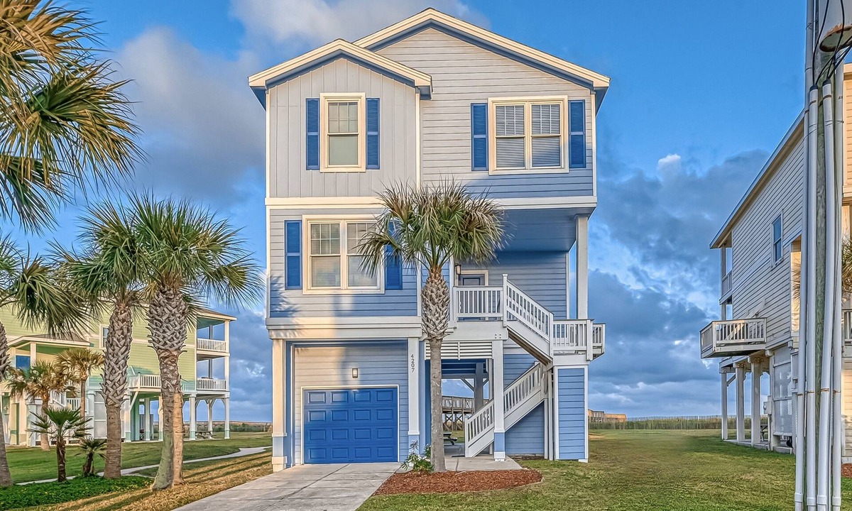 Galveston House | Beach Front House, sleeps 12, Galveston Island, Pointe West Resort - 4 bed/4bath