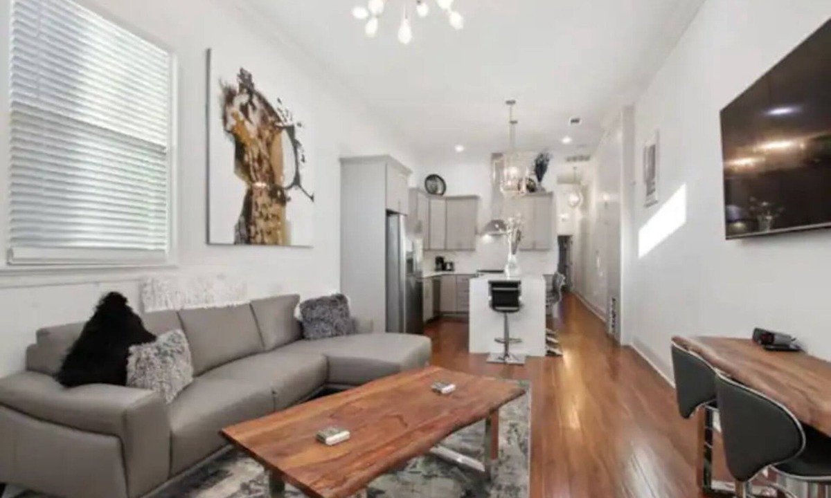 Bayou St. John House | Beautiful Bayou St.John Home 2BR/1BA!