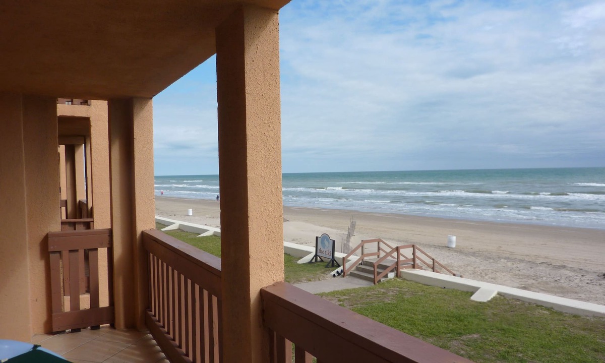 South Padre Island Condo | BEST BUY! -Jackie's Direct BeachFront Condo -Spectacular View -NEW JUNE DISCOUNT
