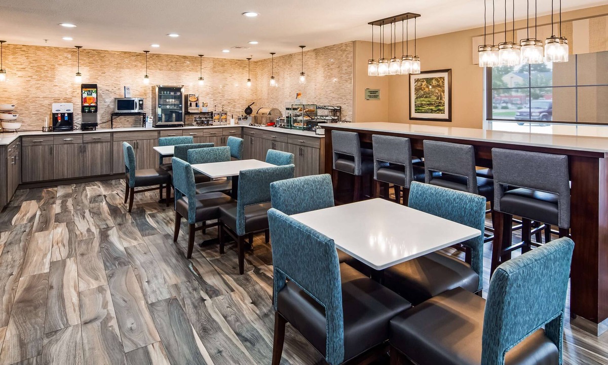 Lafayette Hotel | Best Western Lafayette Inn