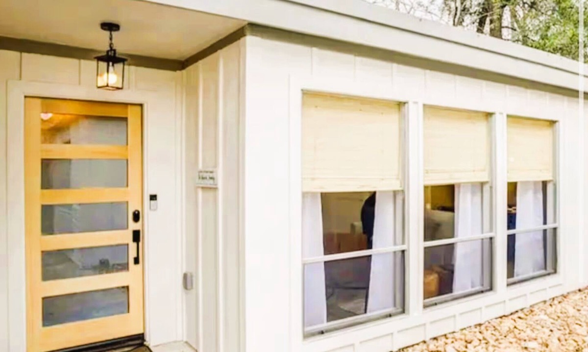 Panorama Village House | Birdie Bungalow is a charming home on the 13th hole of the golf course.