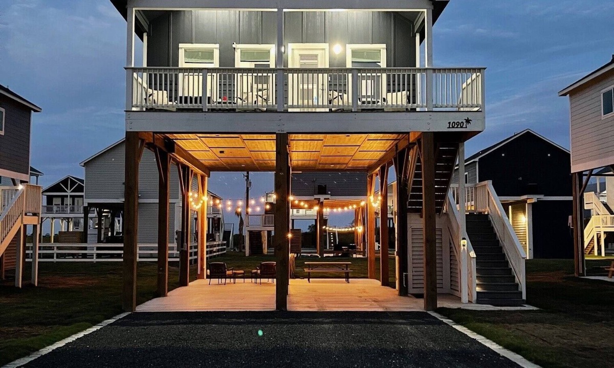 Caplen House | Birdwatcher's Paradise Stunning Villa on Bolivar Peninsula, Prime Avian Viewing