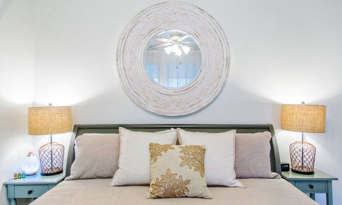 Mandeville Condo | Book A Memory Presents the Monroe Suite at Blue Heron an Old Mandeville Stay