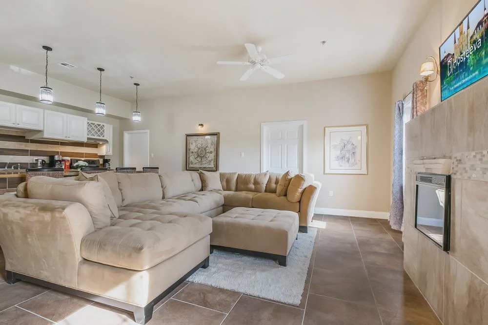 Faubourg Lafayette Condo | Brand New Spacious 4BD steps from St Charles Ave