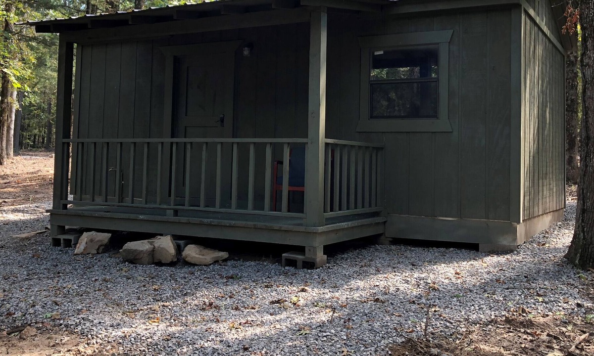 Morrilton House | Cabin 5: The western cabin