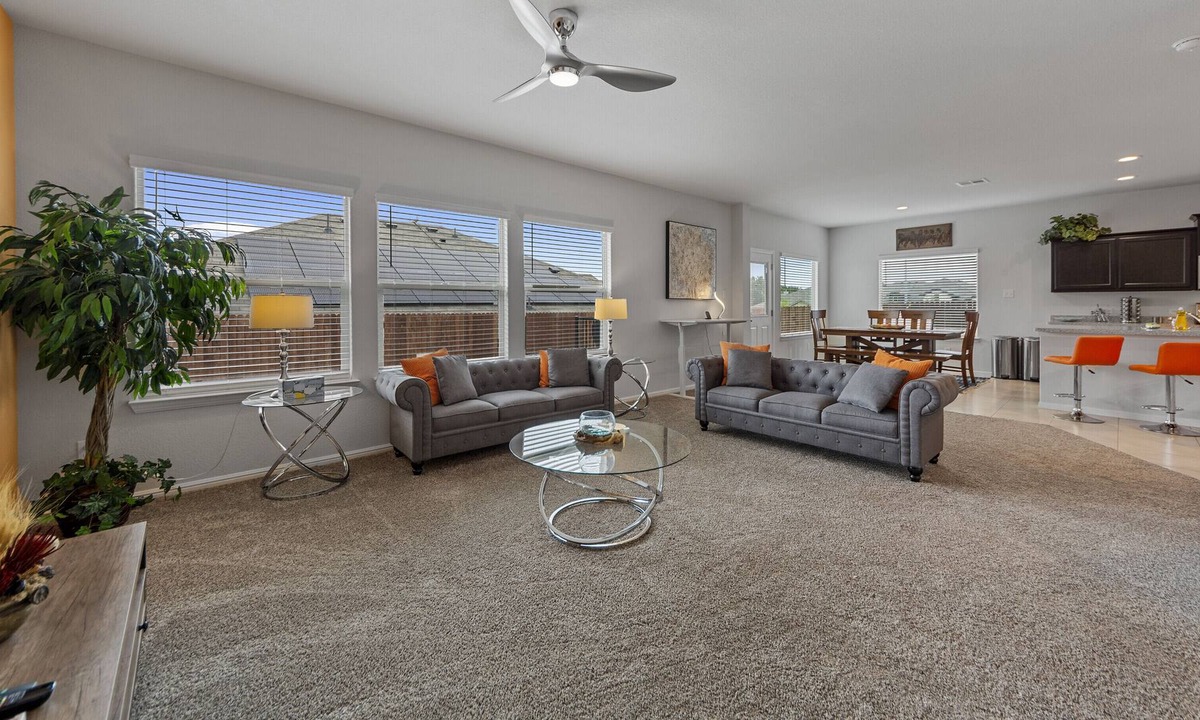 Ederville House | Casa-De-Risa: Brand new fun pad for entire family