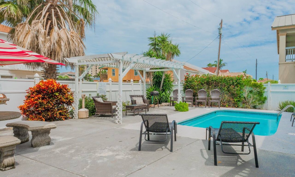 South Padre Island Condo | Casa Malbec A - Walk to the beach - WiFi
