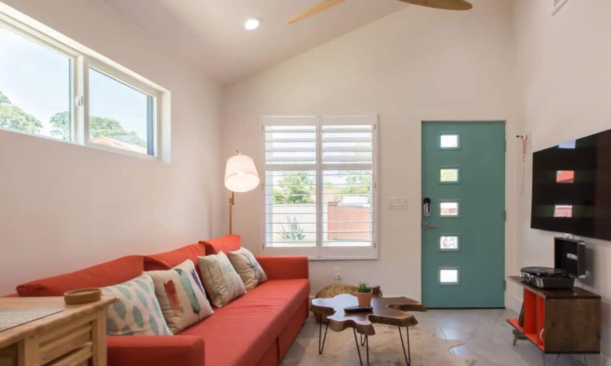 Foster Heights House | Casita Poquita -Historic East Austin Retreat