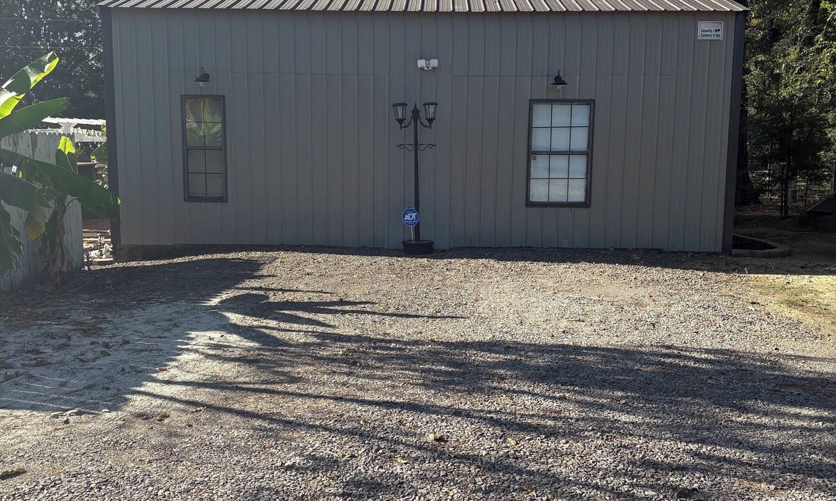 Searcy Cottage | Charming 1-bedroom cottage in lovely Searcy with AC