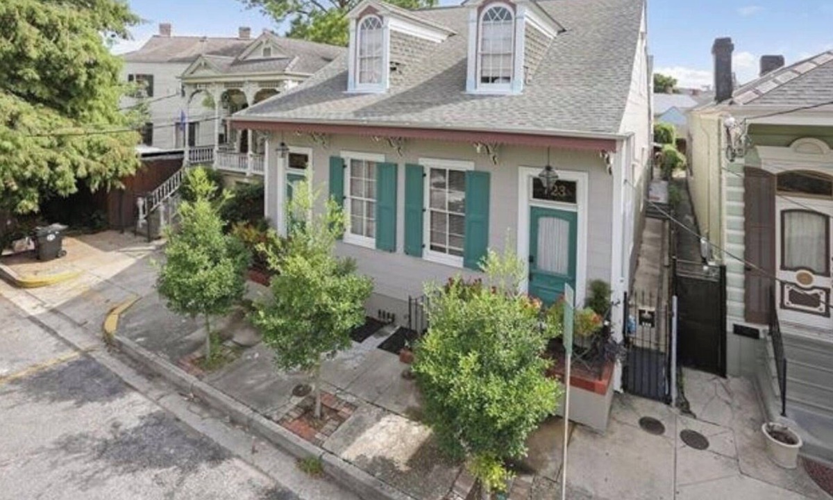Faubourg Marigny Apartment | Charming 2-bedroom apartment with AC, WiFi in wonderful New Orleans