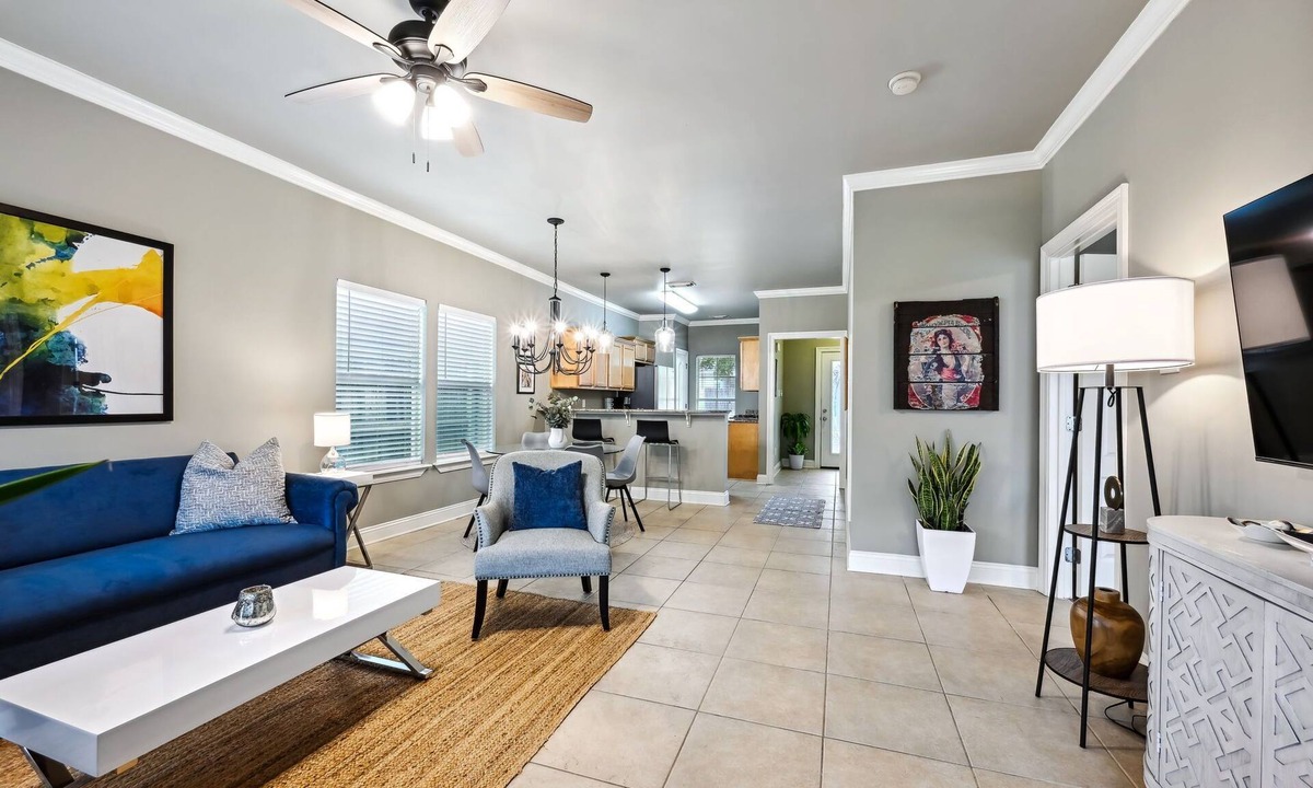 Covington House | Charming 3-bedroom GATED Garden Home with POOL