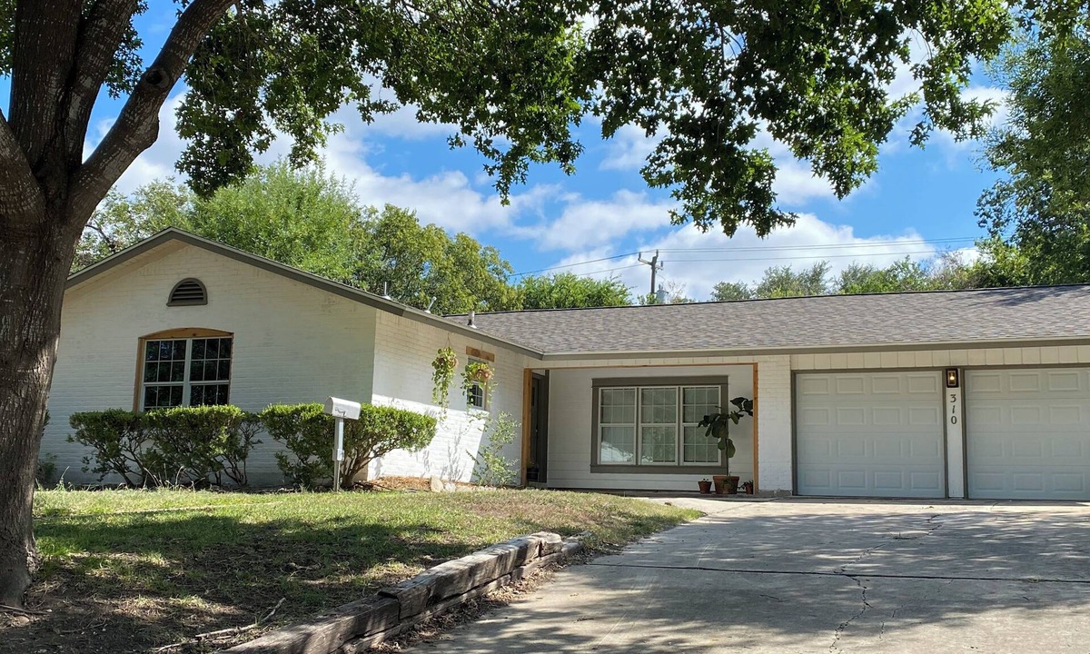 Shearer Hills - Ridgeview House | Charming 3 bedroom house with WiFi and AC in San Antonio