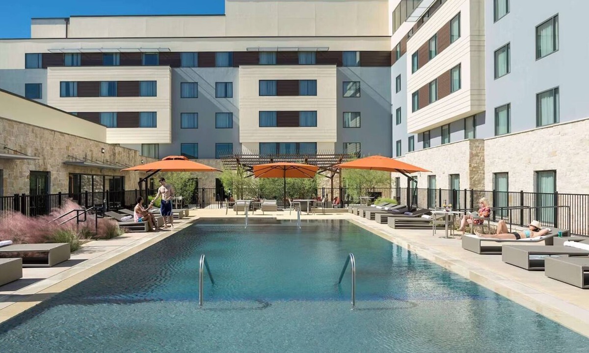 Bee Cave Hotel | Charming Room w/Scenic Rooftop Lounge, Outdoor Pool, & Pet-Friendly