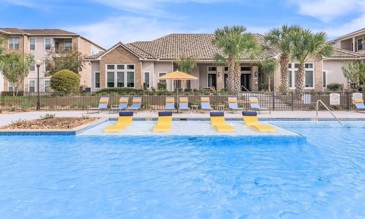 Egypt Apartment | Chic Magnolia 1BR Pool Gym Near Lake Conroe