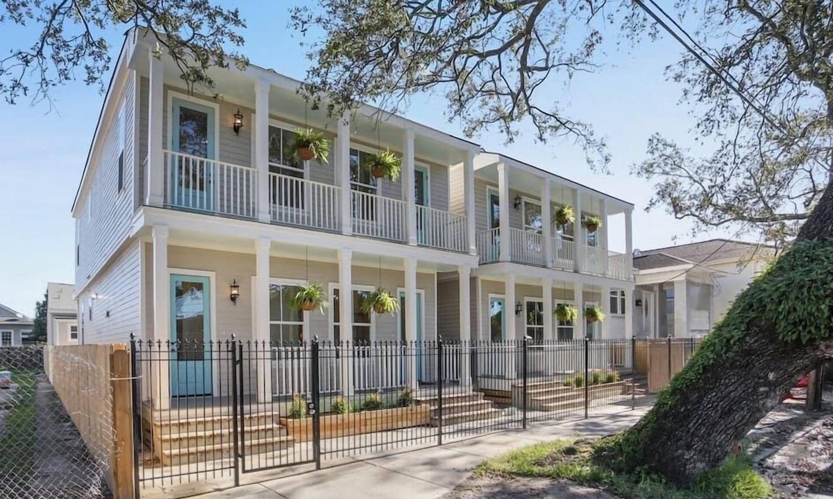 Faubourg Delassize Villa | Chic NOLA Villa: Pet-Friendly, Patio & Fire Pit
