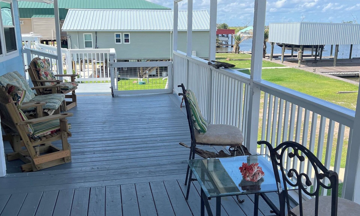 Chauvin Cabin | Cocodrie Get Away
