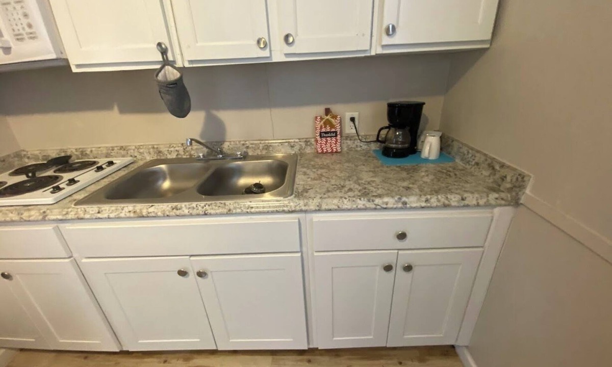 Cleveland Apartment | Come relax with nature in one of our studio cabins!