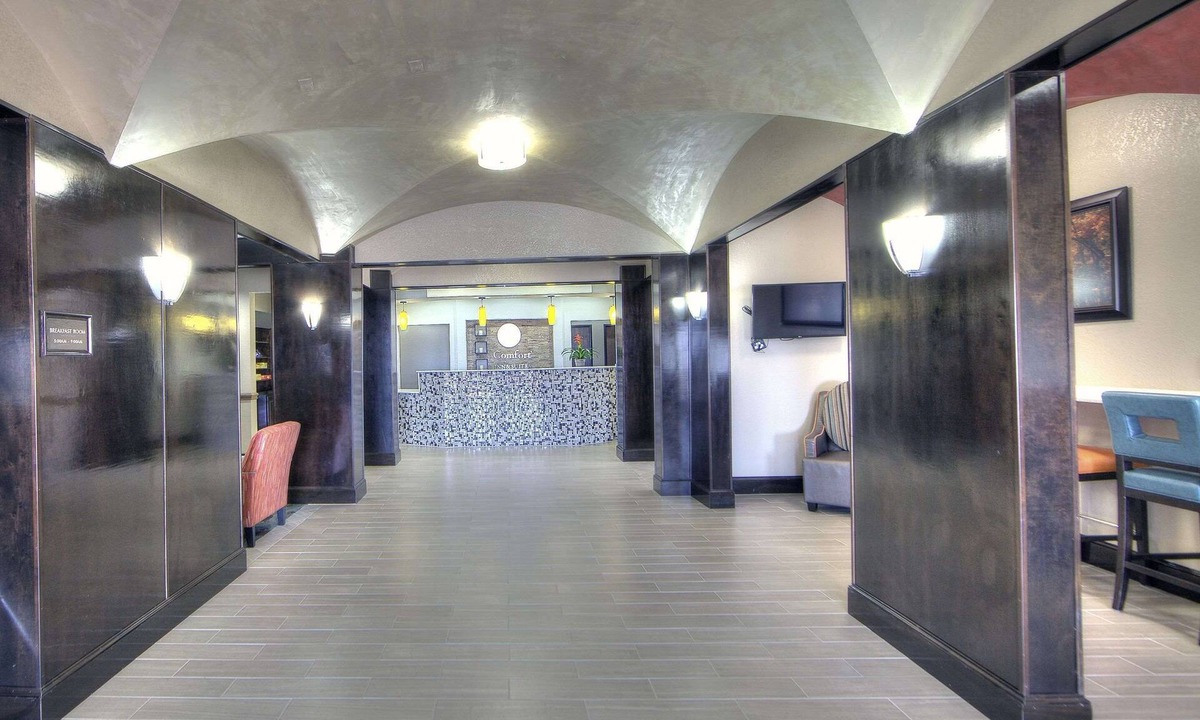 White Settlement Hotel | Comfort Inn & Suites Fort Worth West I-30 NAS JRB