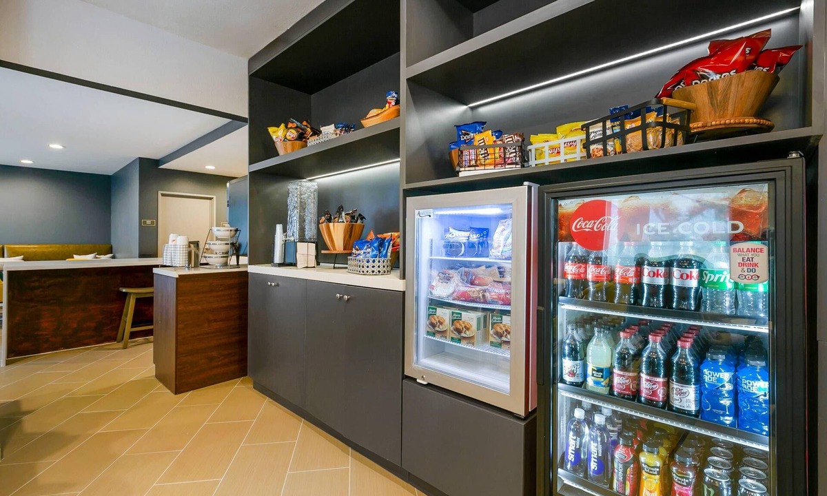 Bayou Cane Hotel | Comfort Inn & Suites Houma