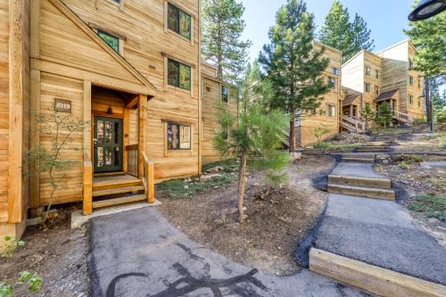 Truckee Apartment | Comfortable and Functional Gold Bend Condo