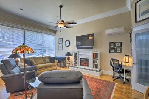 Two Rivers Apartment | Comfortable Two Rivers Abode Near Sand Beach!