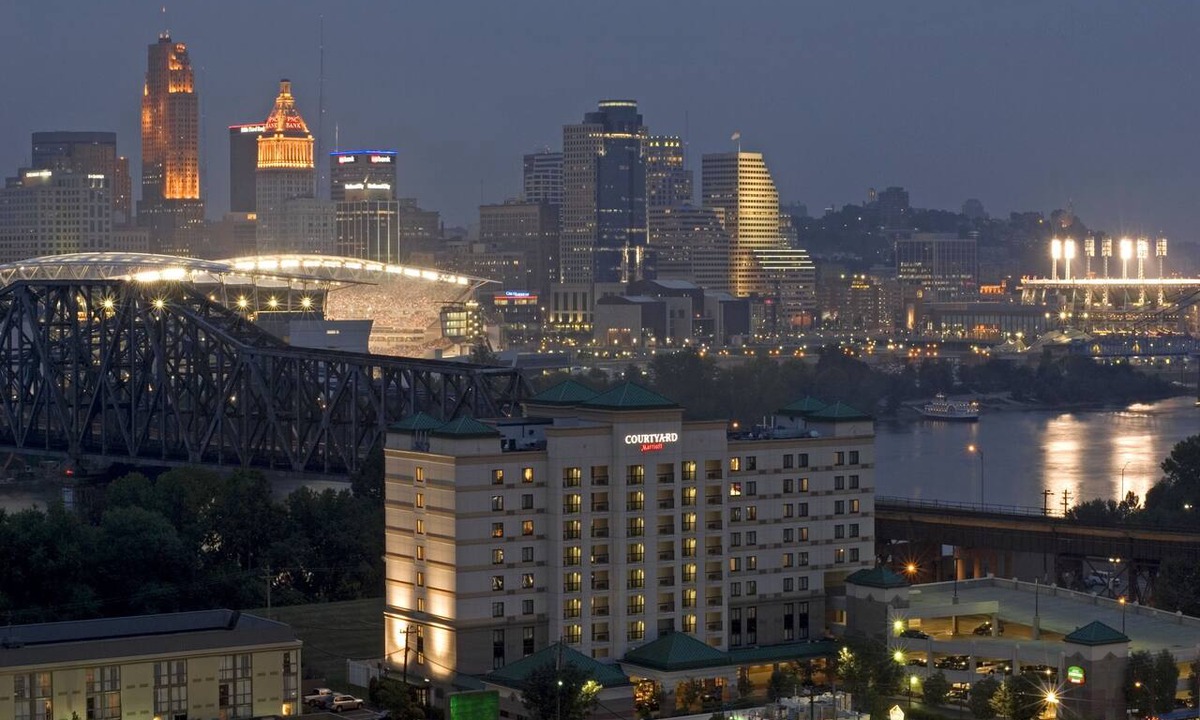 Covington Hotel | Courtyard by Marriott Cincinnati-Covington