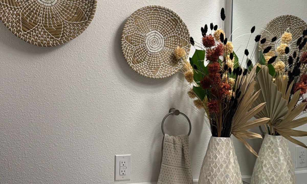 Midtown Apartment | Cozy 1-bedroom apartment in charming Houston with AC and gym access