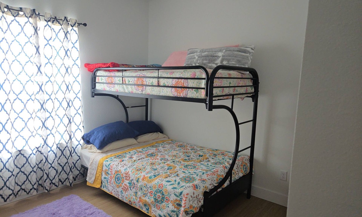 Elkins Cabin | Cozy 1-bedroom apartment in welcoming Elkins with AC