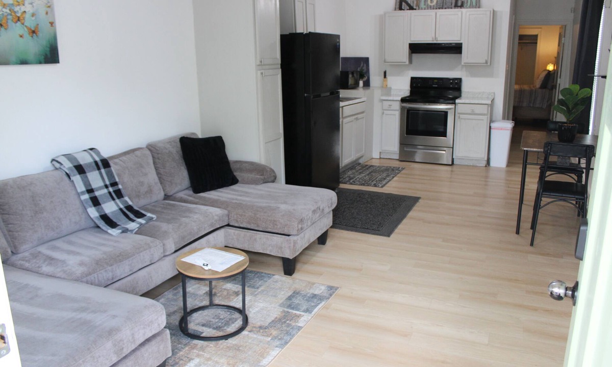 Highlands - Perkins House | Cozy 1-bedroom house near LSU, City Park, Lakes