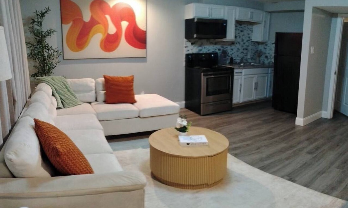 Riverside Terrace Apartment | Cozy 1-BR close to Downtown & Medical Center