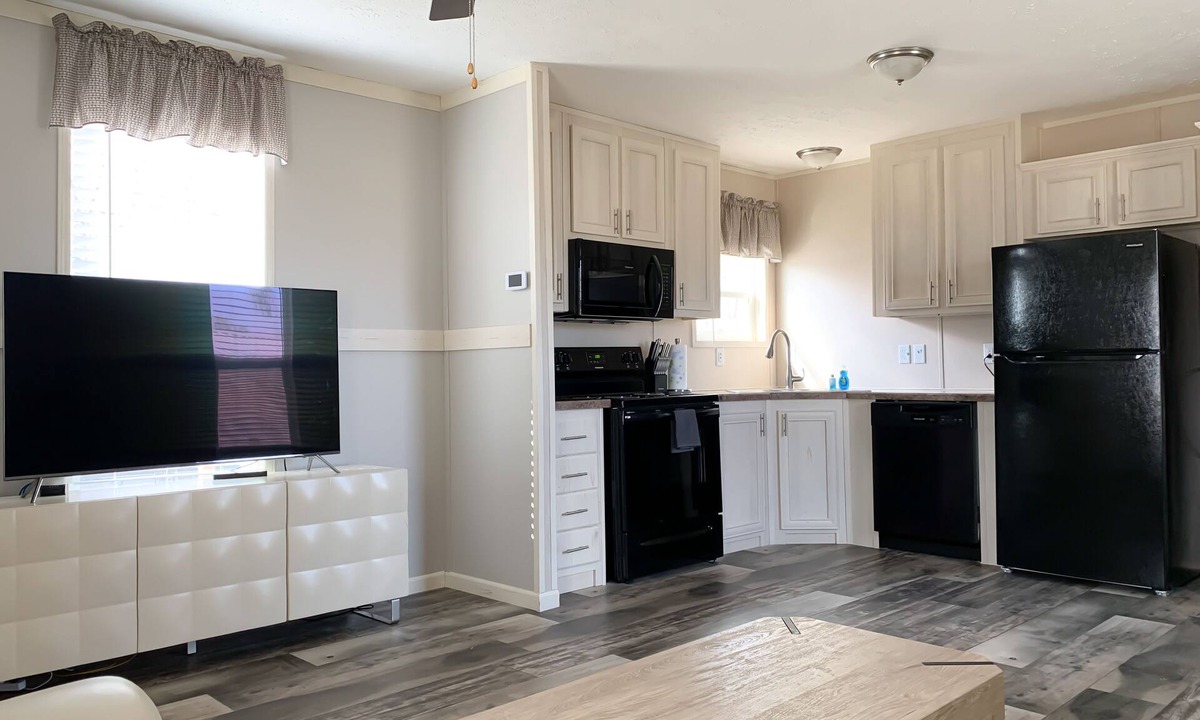 Prairieville House | Cozy 2 bed 1 bath centrally located