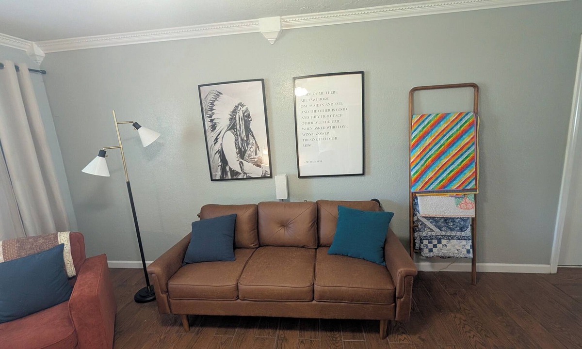 Cache House | Cozy 3-bedroom house in serene Cache, near Ft Sill and the Wichita Mountains.