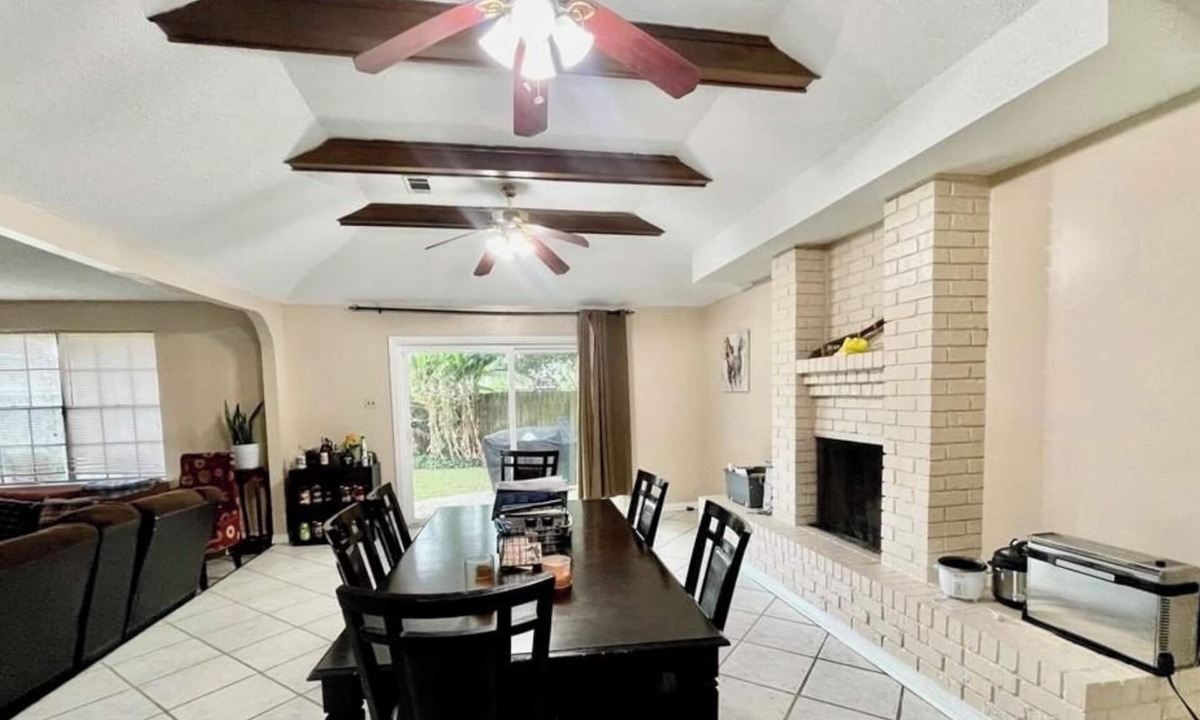 Tall Timbers - Brechtel House | Cozy house 10 minutes to French Quarter & downtown NOLA for long stays