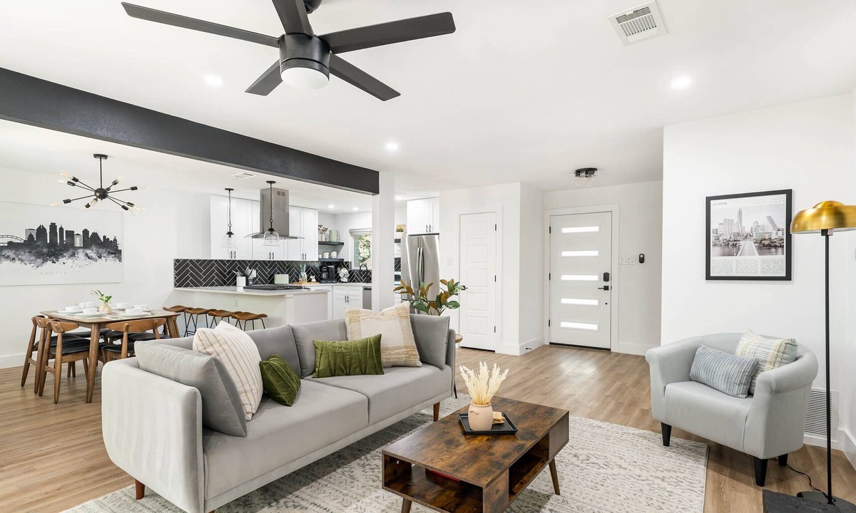 McNeil House | Cozy & Modern Home with King Beds, Fenced Yard, Fast Wi-Fi